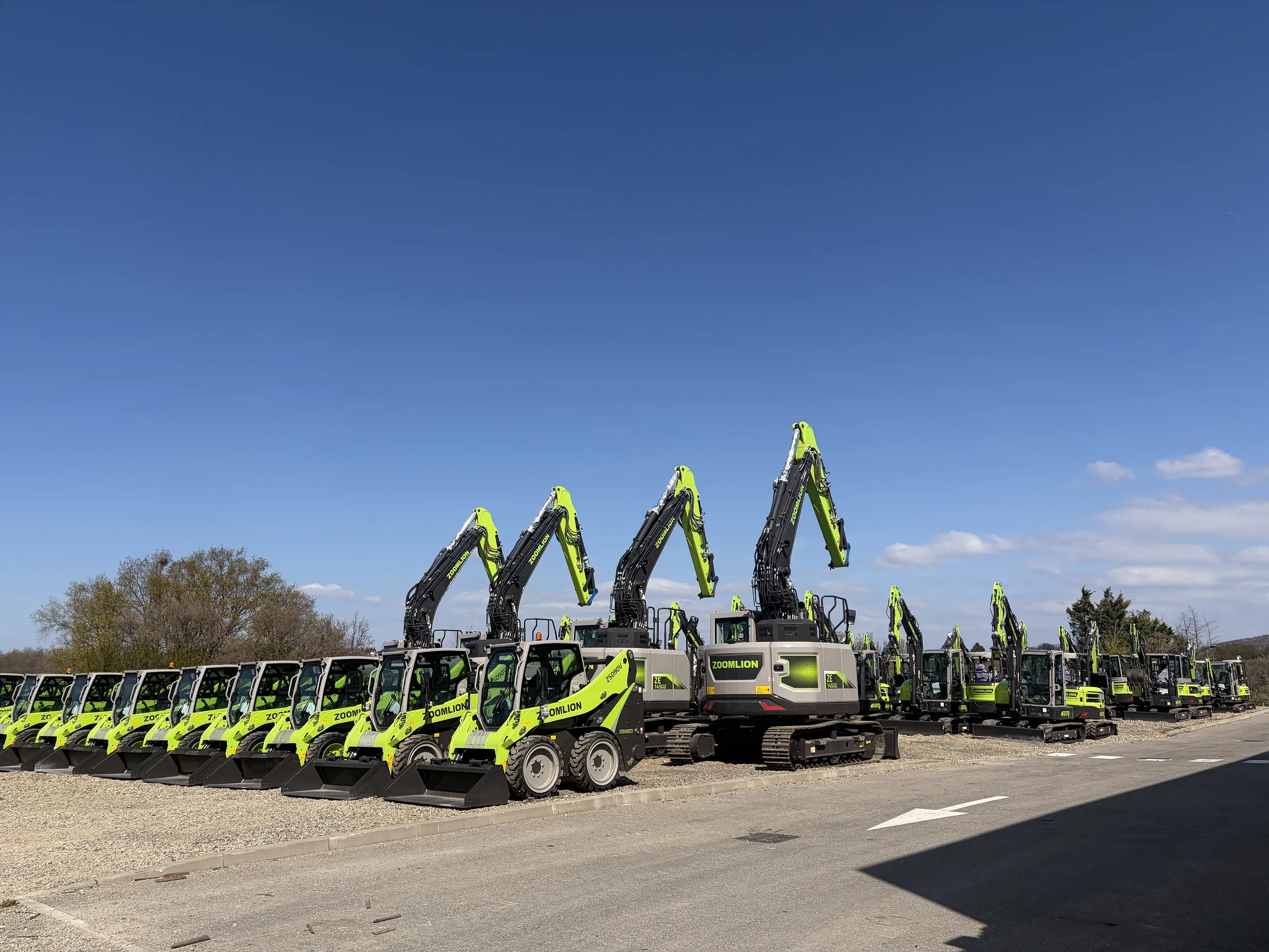Zoomlion Expands European Service Network with Professional Training and 4-Hour On-Site Support